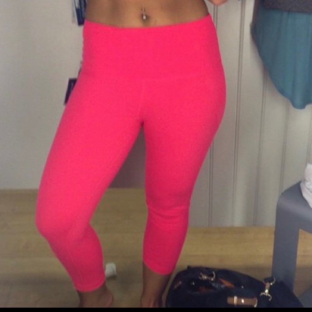 2/$20 90 Degree by Reflex Leggings - Picture 4 of 4